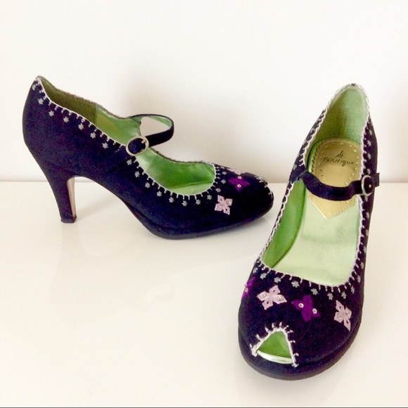 SE Boutique by Sam Edelman Designs Shoes - 💃🏽NWOT Retro Mary Janes Embroidered & Beaded